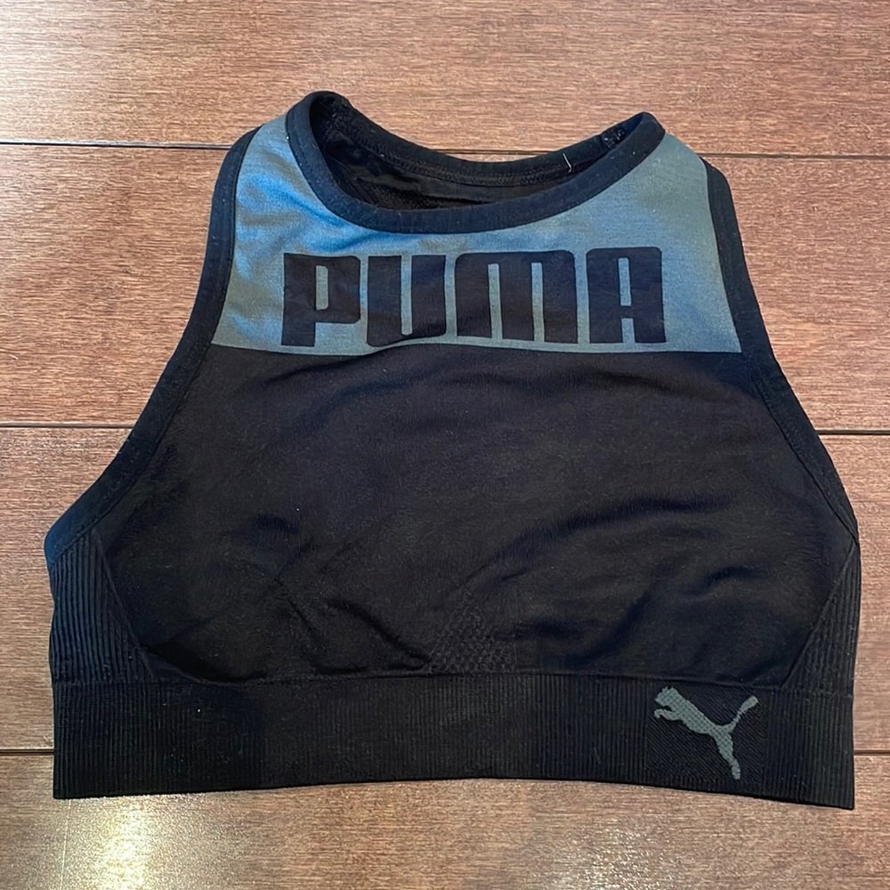 Puma sports top